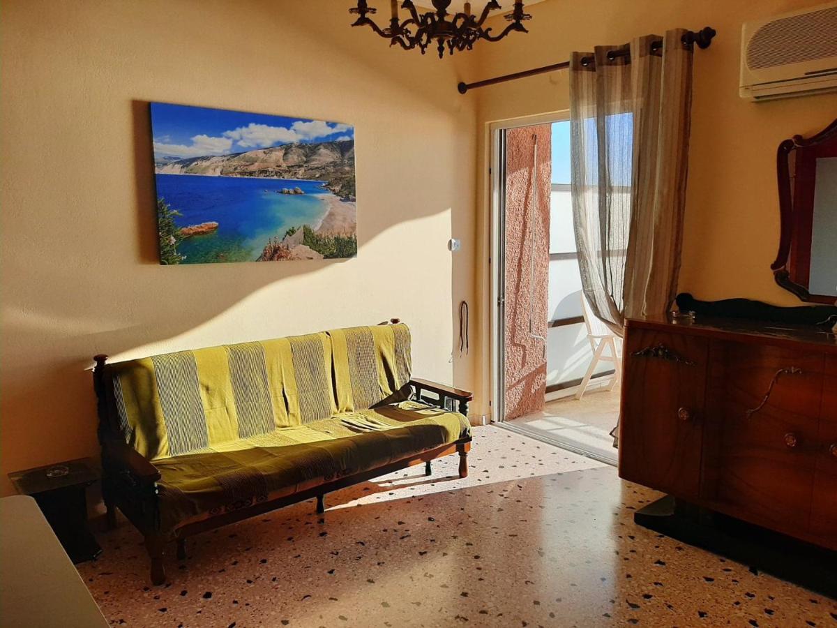 Μαγευτικο Ηλιβασιλεμα Μαρμαρι Ευβοιας Apartamento Marmari  Exterior foto