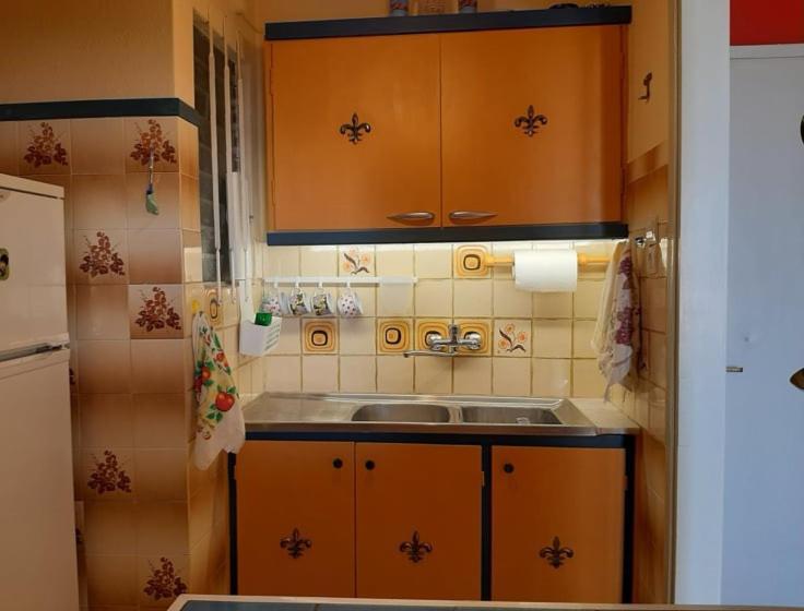 Μαγευτικο Ηλιβασιλεμα Μαρμαρι Ευβοιας Apartamento Marmari  Exterior foto
